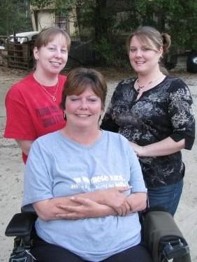 Vicky, Mom, & Amy